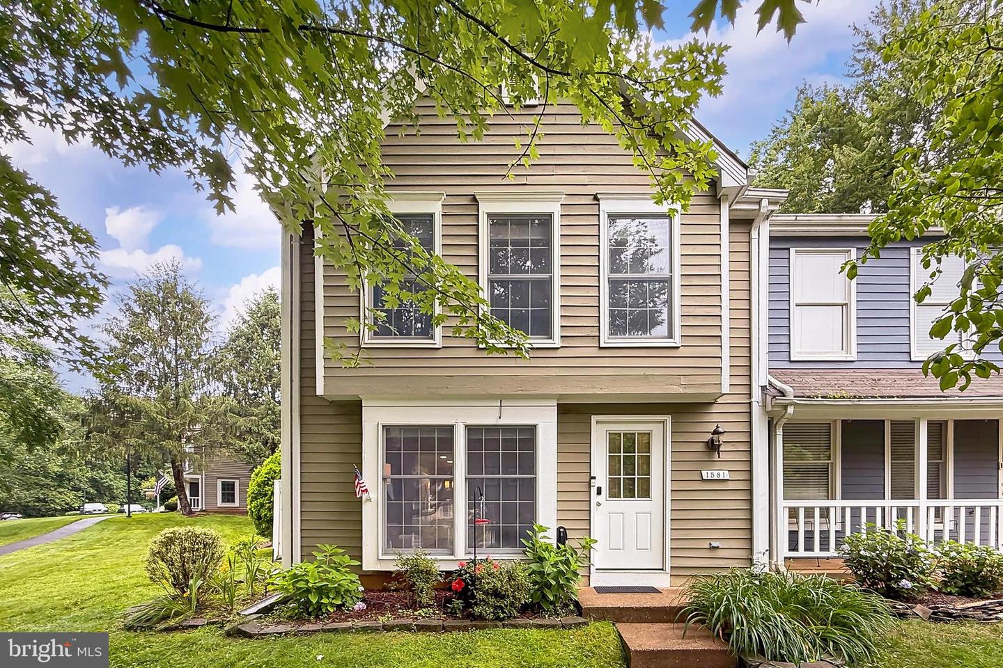 1581 POPLAR GROVE DR, RESTON, Virginia 20194, 3 Bedrooms Bedrooms, ,2 BathroomsBathrooms,Residential,For sale,1581 POPLAR GROVE DR,VAFX2249252 MLS # VAFX2249252