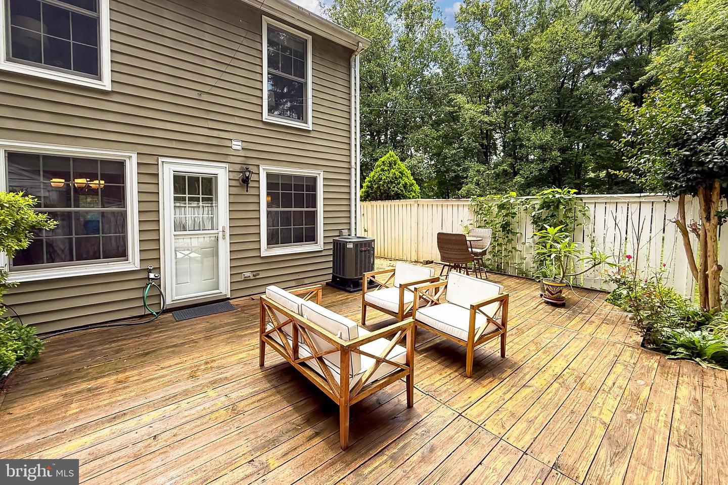 1581 POPLAR GROVE DR, RESTON, Virginia 20194, 3 Bedrooms Bedrooms, ,2 BathroomsBathrooms,Residential,For sale,1581 POPLAR GROVE DR,VAFX2249252 MLS # VAFX2249252
