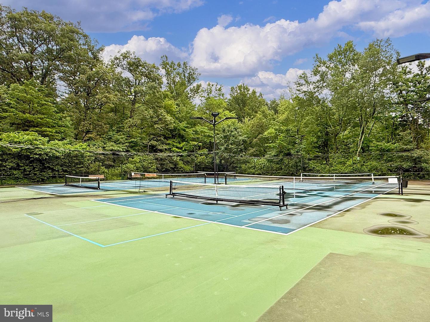 1581 POPLAR GROVE DR, RESTON, Virginia 20194, 3 Bedrooms Bedrooms, ,2 BathroomsBathrooms,Residential,For sale,1581 POPLAR GROVE DR,VAFX2249252 MLS # VAFX2249252