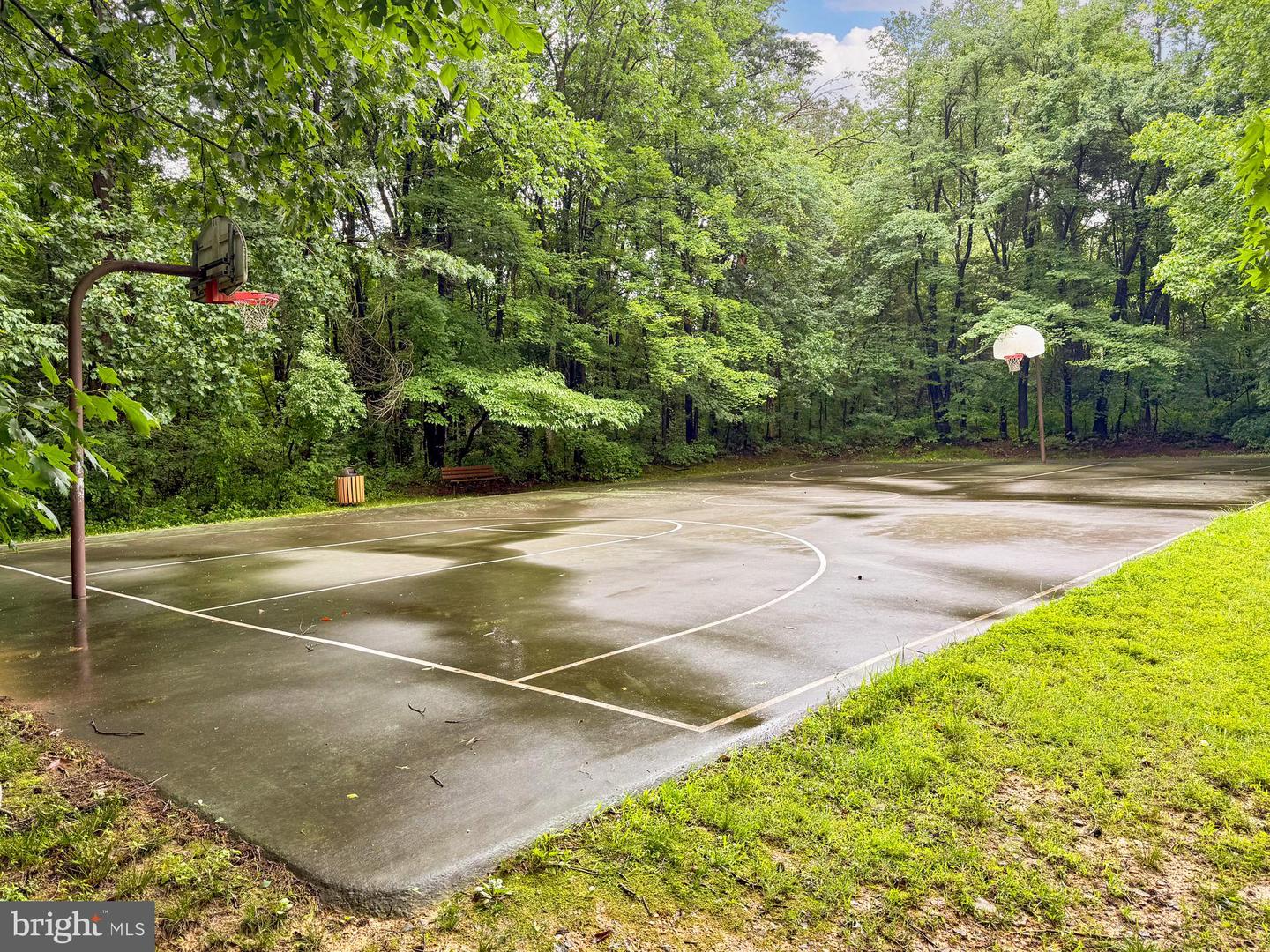 1581 POPLAR GROVE DR, RESTON, Virginia 20194, 3 Bedrooms Bedrooms, ,2 BathroomsBathrooms,Residential,For sale,1581 POPLAR GROVE DR,VAFX2249252 MLS # VAFX2249252