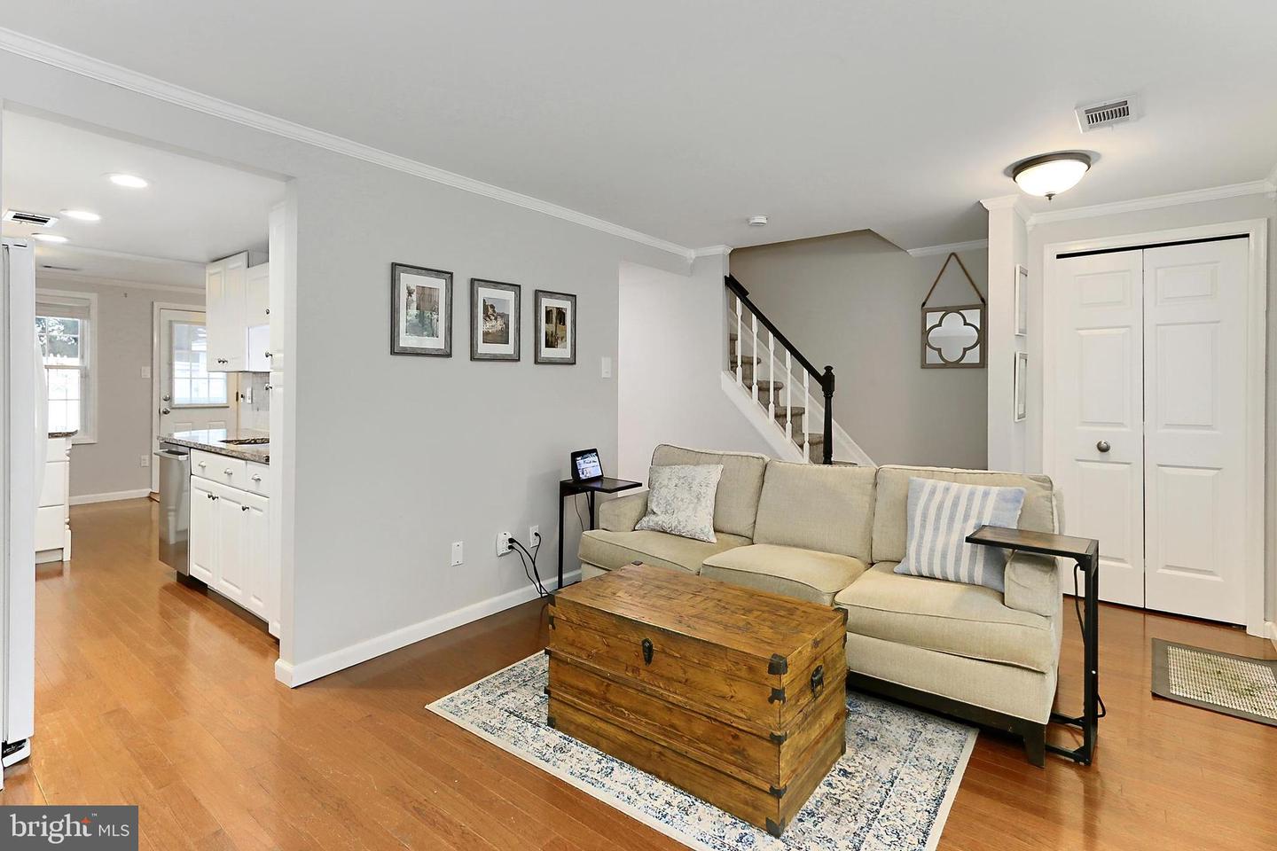 1581 POPLAR GROVE DR, RESTON, Virginia 20194, 3 Bedrooms Bedrooms, ,2 BathroomsBathrooms,Residential,For sale,1581 POPLAR GROVE DR,VAFX2249252 MLS # VAFX2249252