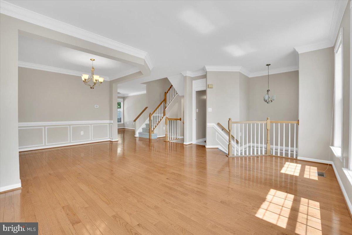 47698 LOWELAND TER, STERLING, Virginia 20165, 3 Bedrooms Bedrooms, 11 Rooms Rooms,3 BathroomsBathrooms,Residential,For sale,47698 LOWELAND TER,VALO2100318 MLS # VALO2100318