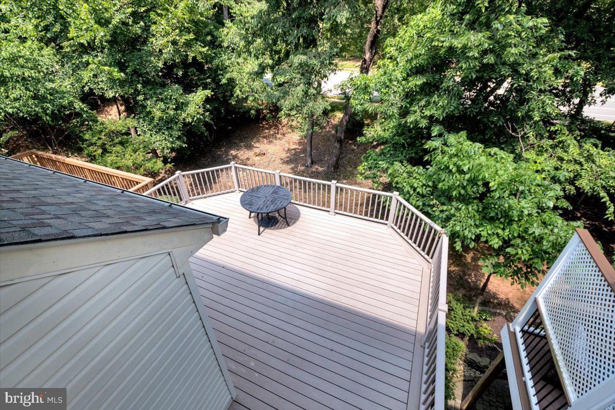 47698 LOWELAND TER, STERLING, Virginia 20165, 3 Bedrooms Bedrooms, 11 Rooms Rooms,3 BathroomsBathrooms,Residential,For sale,47698 LOWELAND TER,VALO2100318 MLS # VALO2100318