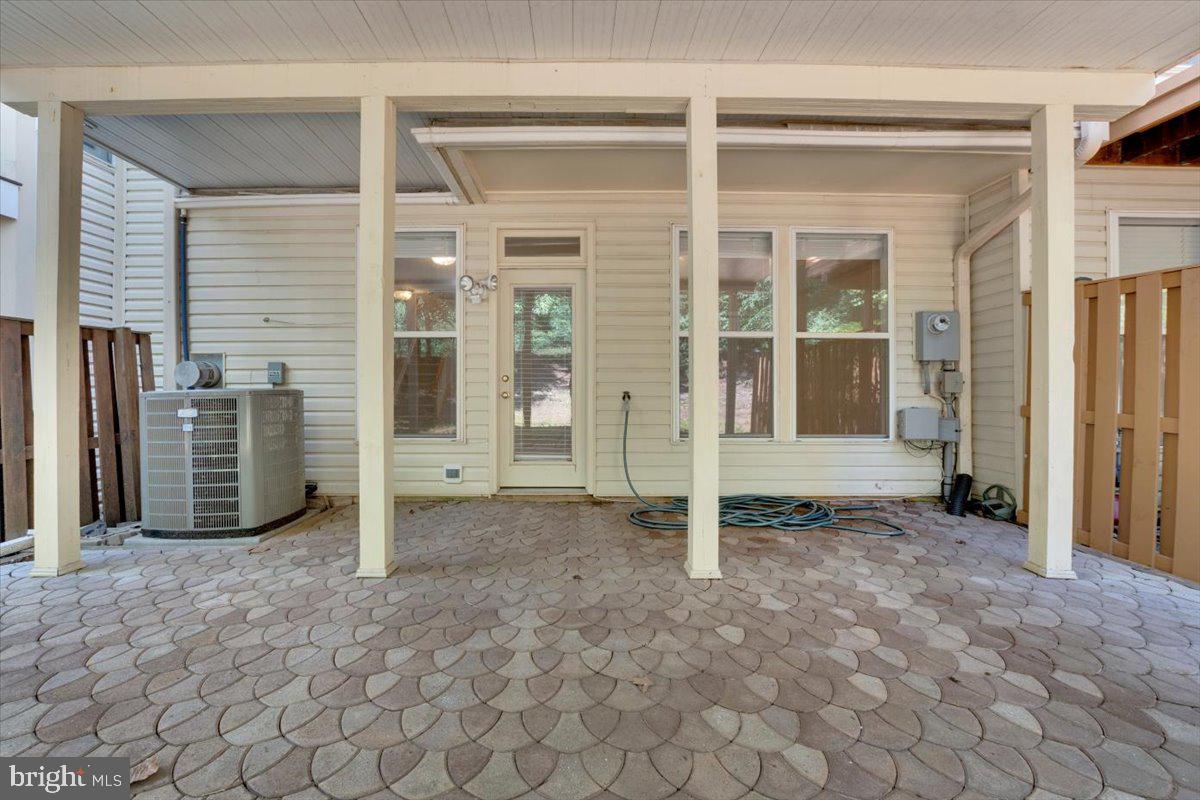 47698 LOWELAND TER, STERLING, Virginia 20165, 3 Bedrooms Bedrooms, 11 Rooms Rooms,3 BathroomsBathrooms,Residential,For sale,47698 LOWELAND TER,VALO2100318 MLS # VALO2100318