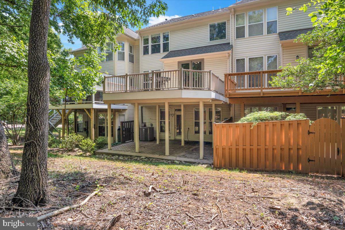 47698 LOWELAND TER, STERLING, Virginia 20165, 3 Bedrooms Bedrooms, 11 Rooms Rooms,3 BathroomsBathrooms,Residential,For sale,47698 LOWELAND TER,VALO2100318 MLS # VALO2100318