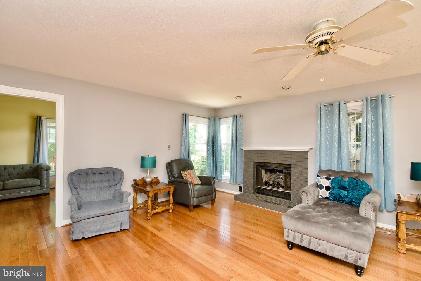 14340 BROOKMERE DR, CENTREVILLE, Virginia 20120, 4 Bedrooms Bedrooms, ,2 BathroomsBathrooms,Residential,For sale,14340 BROOKMERE DR,VAFX2250516 MLS # VAFX2250516