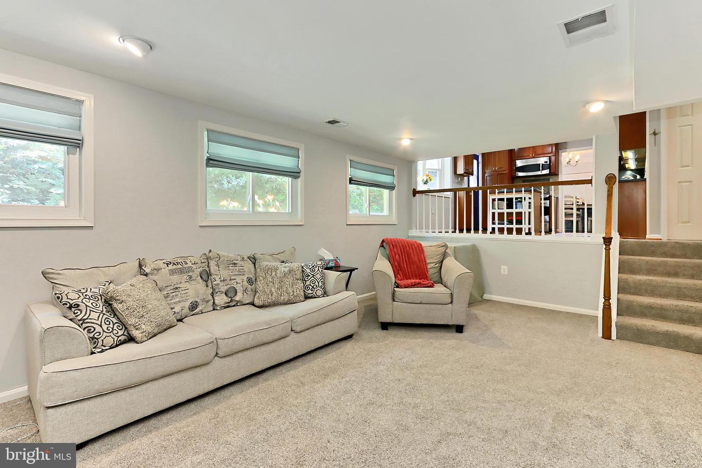 9603 HELENWOOD DR, FAIRFAX, Virginia 22032, 5 Bedrooms Bedrooms, ,2 BathroomsBathrooms,Residential,For sale,9603 HELENWOOD DR,VAFX2250664 MLS # VAFX2250664