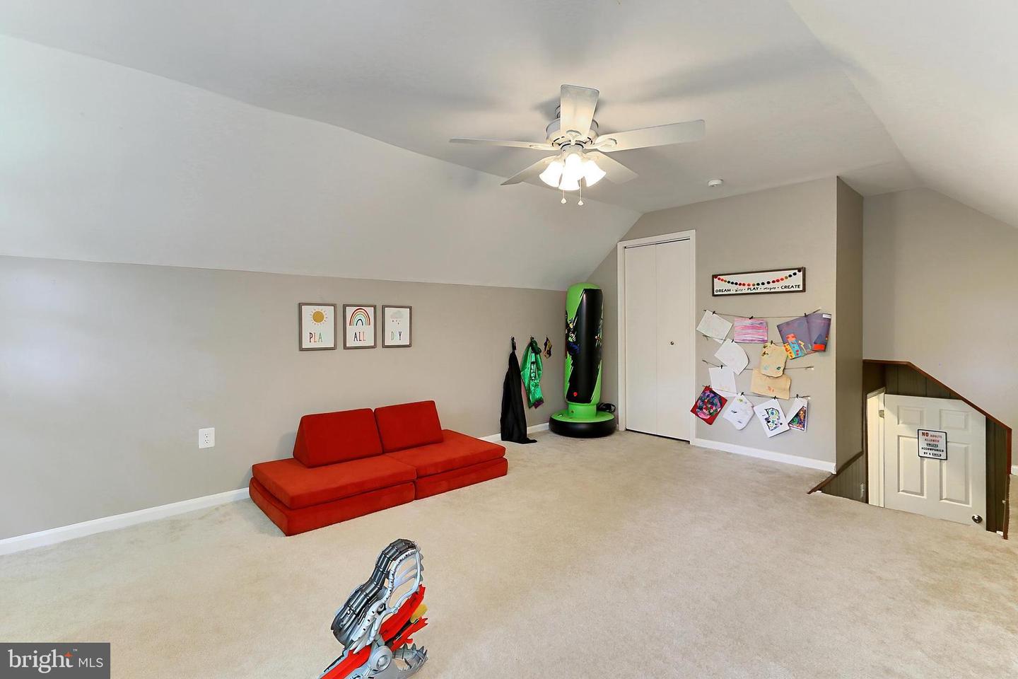 9603 HELENWOOD DR, FAIRFAX, Virginia 22032, 5 Bedrooms Bedrooms, ,2 BathroomsBathrooms,Residential,For sale,9603 HELENWOOD DR,VAFX2250664 MLS # VAFX2250664