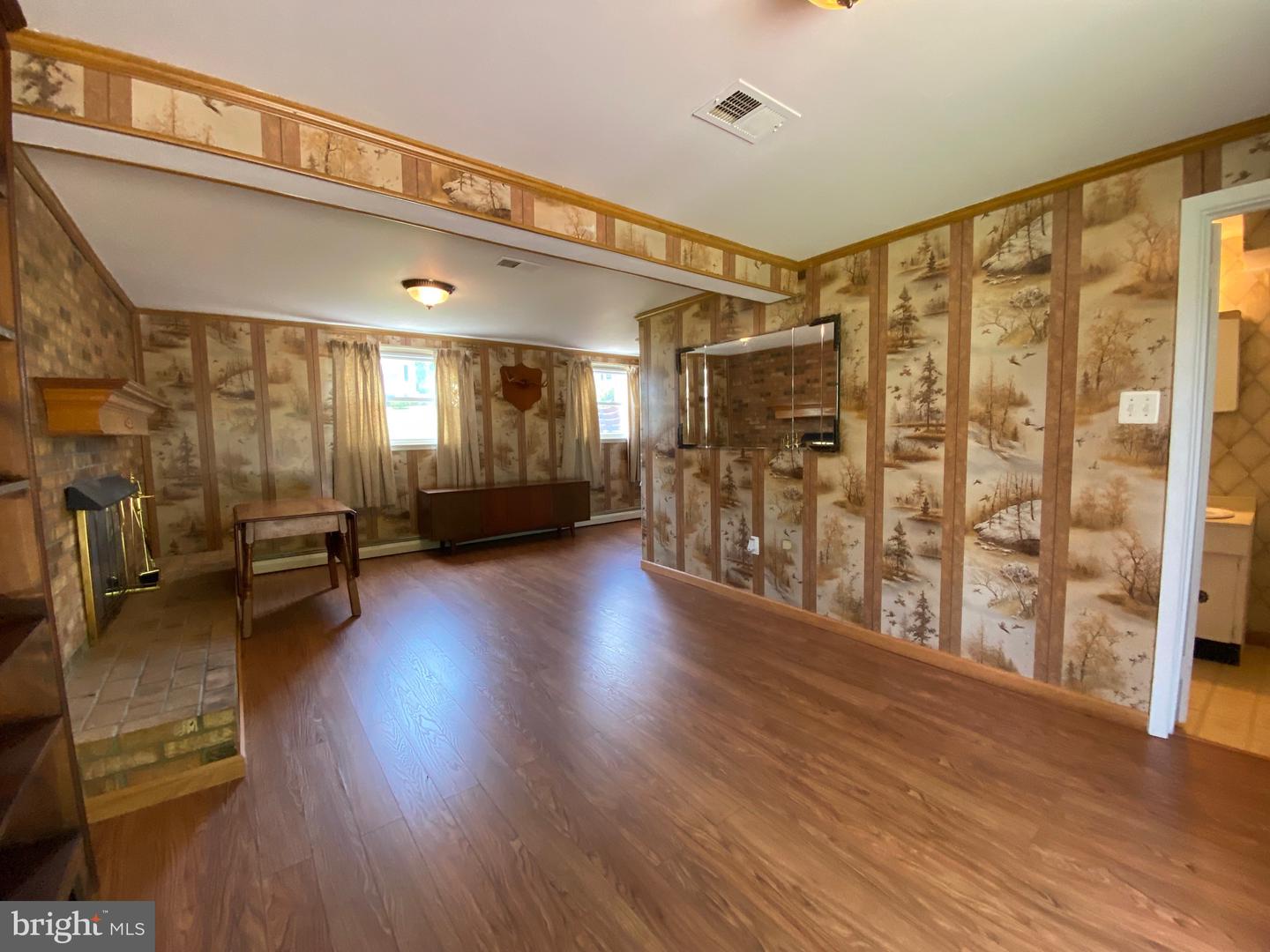 1606 FLORIDA AVE, WOODBRIDGE, Virginia 22191, 4 Bedrooms Bedrooms, ,1 BathroomBathrooms,Residential,For sale,1606 FLORIDA AVE,VAPW2098090 MLS # VAPW2098090