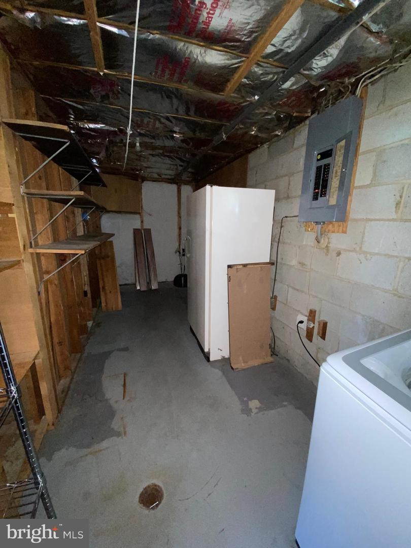 1606 FLORIDA AVE, WOODBRIDGE, Virginia 22191, 4 Bedrooms Bedrooms, ,1 BathroomBathrooms,Residential,For sale,1606 FLORIDA AVE,VAPW2098090 MLS # VAPW2098090