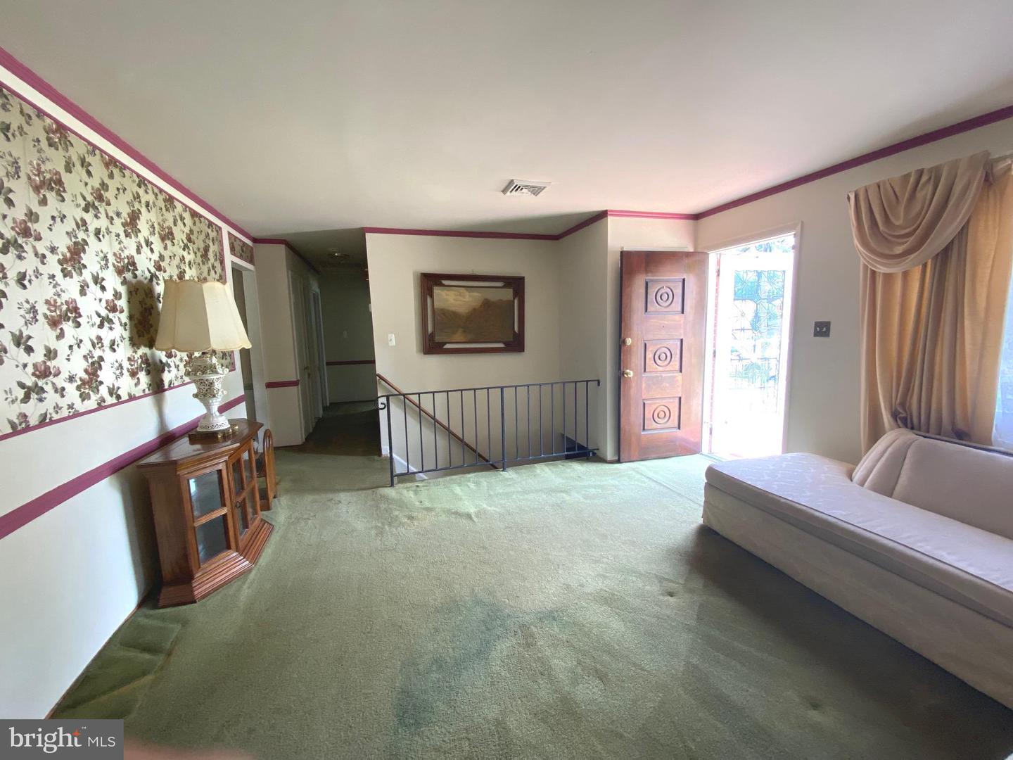 1606 FLORIDA AVE, WOODBRIDGE, Virginia 22191, 4 Bedrooms Bedrooms, ,1 BathroomBathrooms,Residential,For sale,1606 FLORIDA AVE,VAPW2098090 MLS # VAPW2098090