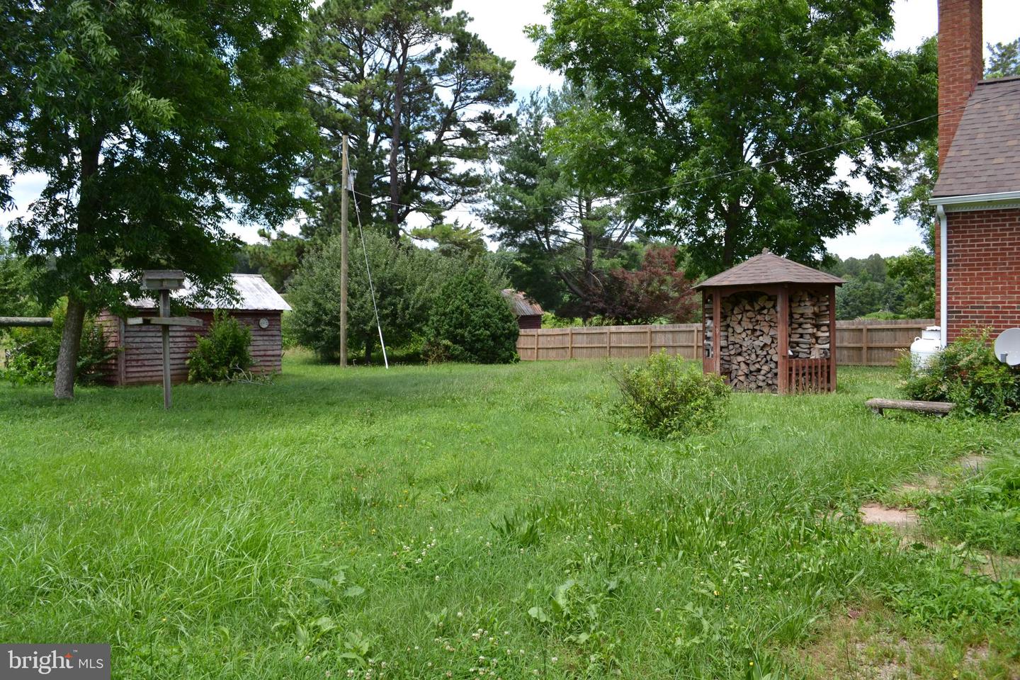 6830 BLACK ROCK DR, SPOTSYLVANIA, Virginia 22551, 3 Bedrooms Bedrooms, ,2 BathroomsBathrooms,Residential,For sale,6830 BLACK ROCK DR,VASP2034256 MLS # VASP2034256