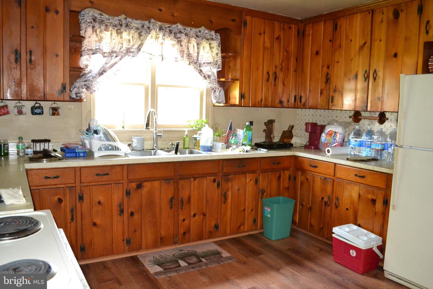 6830 BLACK ROCK DR, SPOTSYLVANIA, Virginia 22551, 3 Bedrooms Bedrooms, ,2 BathroomsBathrooms,Residential,For sale,6830 BLACK ROCK DR,VASP2034256 MLS # VASP2034256