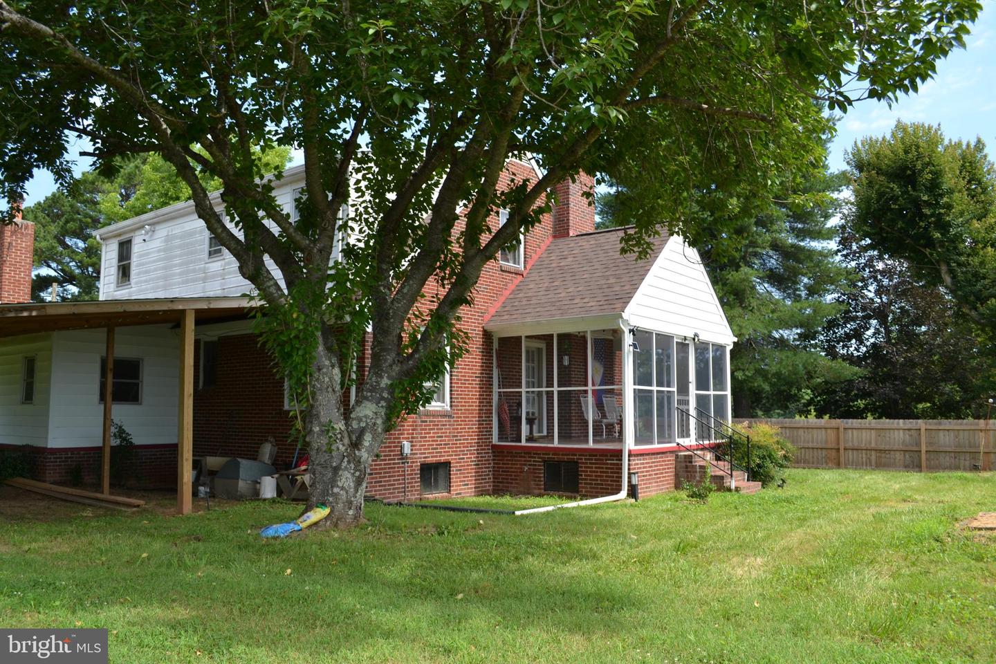 6830 BLACK ROCK DR, SPOTSYLVANIA, Virginia 22551, 3 Bedrooms Bedrooms, ,2 BathroomsBathrooms,Residential,For sale,6830 BLACK ROCK DR,VASP2034256 MLS # VASP2034256
