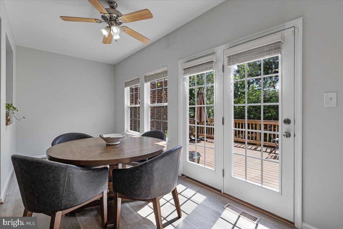 12749 STONE LINED CIR, WOODBRIDGE, Virginia 22192, 3 Bedrooms Bedrooms, ,2 BathroomsBathrooms,Residential,For sale,12749 STONE LINED CIR,VAPW2098172 MLS # VAPW2098172