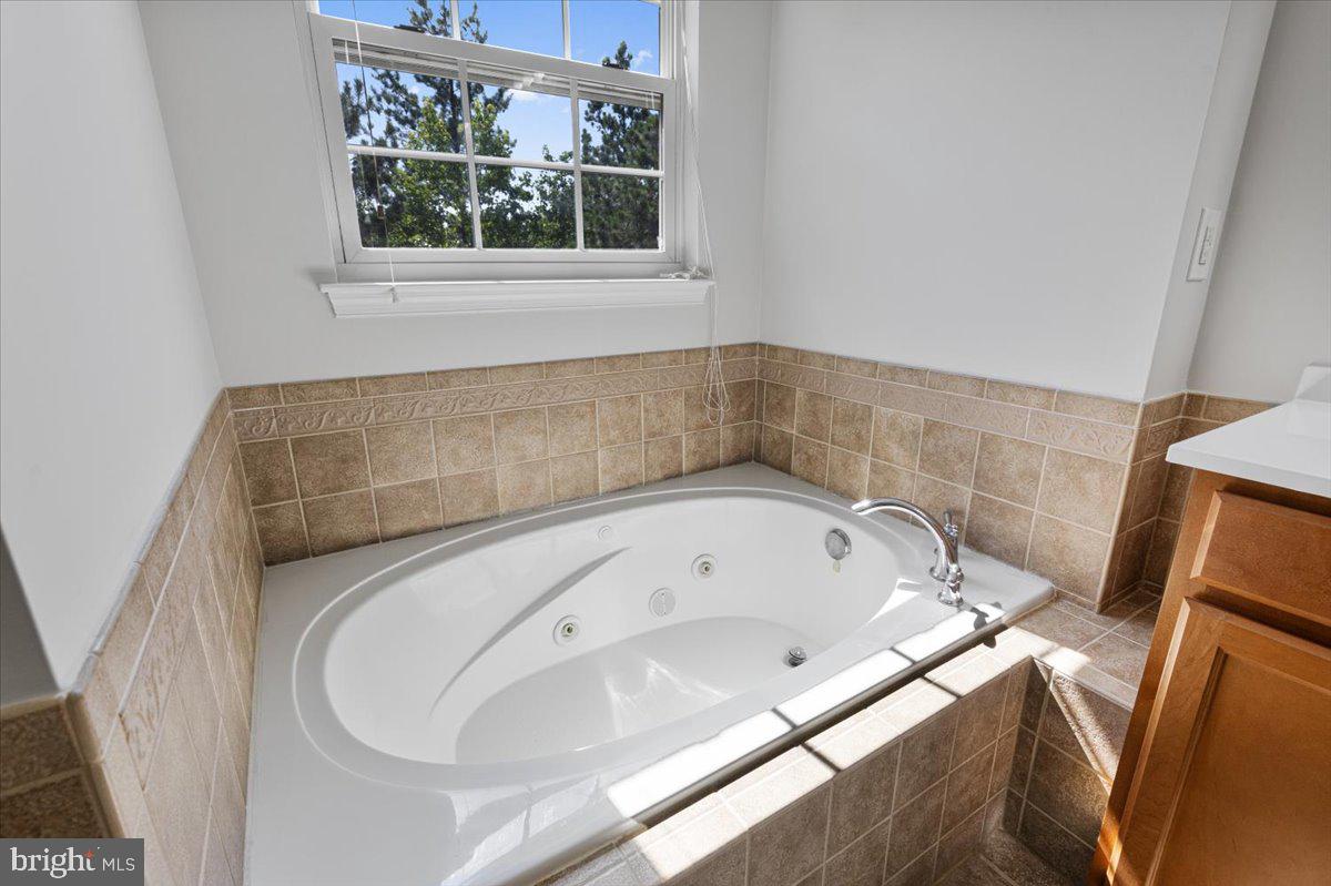 12749 STONE LINED CIR, WOODBRIDGE, Virginia 22192, 3 Bedrooms Bedrooms, ,2 BathroomsBathrooms,Residential,For sale,12749 STONE LINED CIR,VAPW2098172 MLS # VAPW2098172
