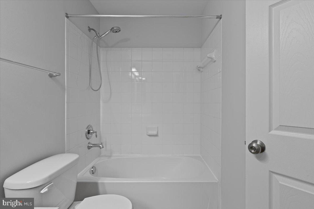 12749 STONE LINED CIR, WOODBRIDGE, Virginia 22192, 3 Bedrooms Bedrooms, ,2 BathroomsBathrooms,Residential,For sale,12749 STONE LINED CIR,VAPW2098172 MLS # VAPW2098172