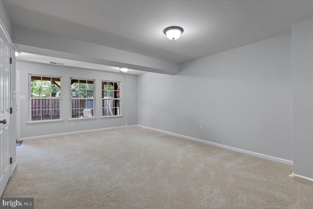 12749 STONE LINED CIR, WOODBRIDGE, Virginia 22192, 3 Bedrooms Bedrooms, ,2 BathroomsBathrooms,Residential,For sale,12749 STONE LINED CIR,VAPW2098172 MLS # VAPW2098172
