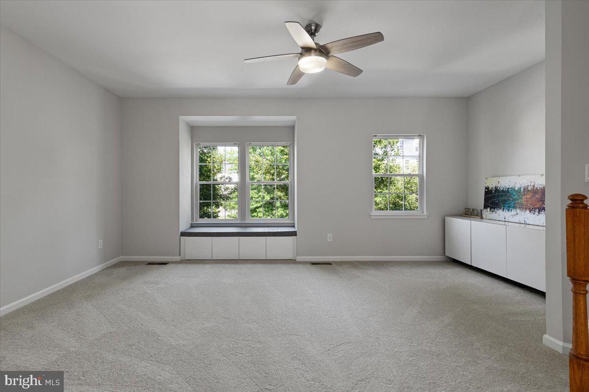 12749 STONE LINED CIR, WOODBRIDGE, Virginia 22192, 3 Bedrooms Bedrooms, ,2 BathroomsBathrooms,Residential,For sale,12749 STONE LINED CIR,VAPW2098172 MLS # VAPW2098172