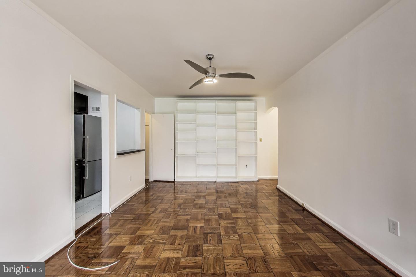 1 SCOTT CIR NW #305, WASHINGTON, District Of Columbia 20036, 1 Bedroom Bedrooms, ,1 BathroomBathrooms,Residential,For sale,1 SCOTT CIR NW #305,DCDC2208188 MLS # DCDC2208188