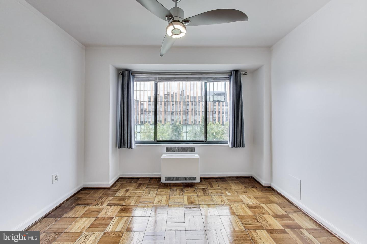 1 SCOTT CIR NW #305, WASHINGTON, District Of Columbia 20036, 1 Bedroom Bedrooms, ,1 BathroomBathrooms,Residential,For sale,1 SCOTT CIR NW #305,DCDC2208188 MLS # DCDC2208188