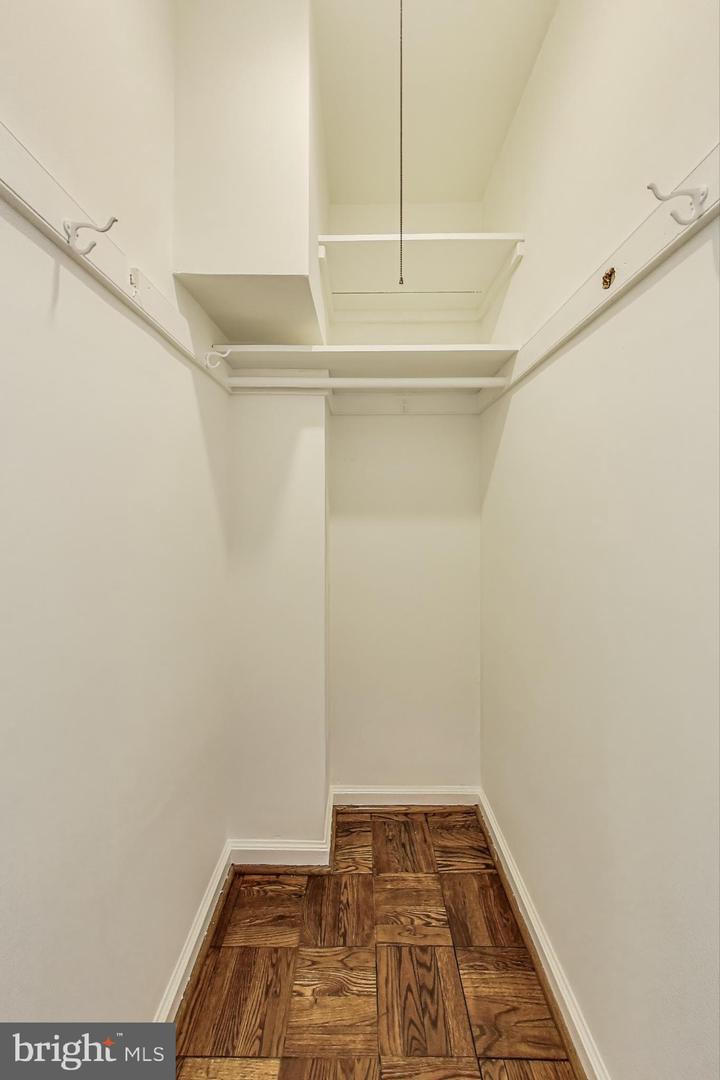 1 SCOTT CIR NW #305, WASHINGTON, District Of Columbia 20036, 1 Bedroom Bedrooms, ,1 BathroomBathrooms,Residential,For sale,1 SCOTT CIR NW #305,DCDC2208188 MLS # DCDC2208188