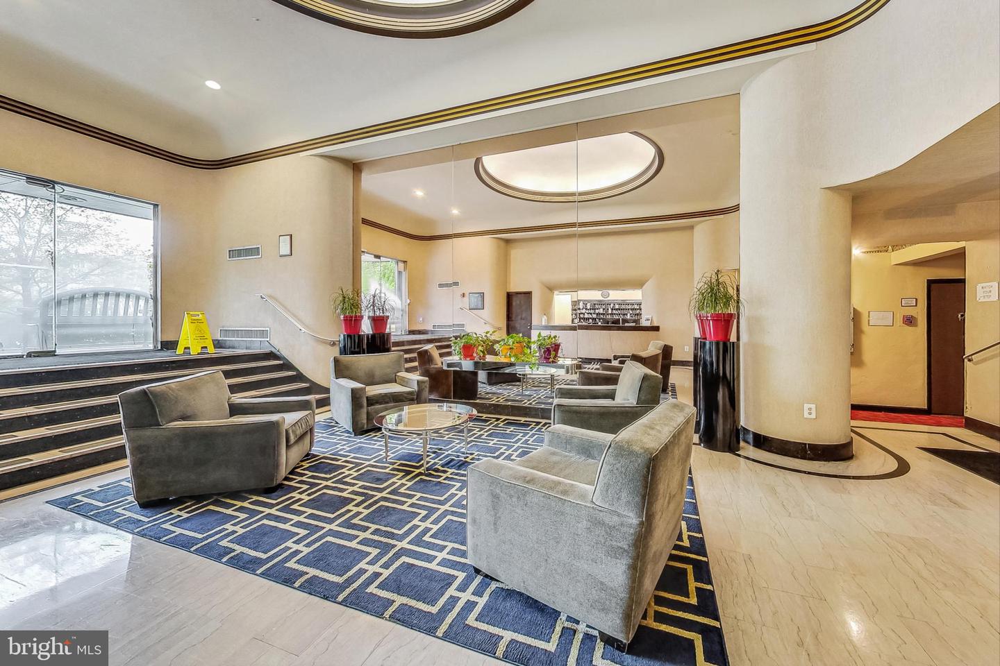 1 SCOTT CIR NW #305, WASHINGTON, District Of Columbia 20036, 1 Bedroom Bedrooms, ,1 BathroomBathrooms,Residential,For sale,1 SCOTT CIR NW #305,DCDC2208188 MLS # DCDC2208188