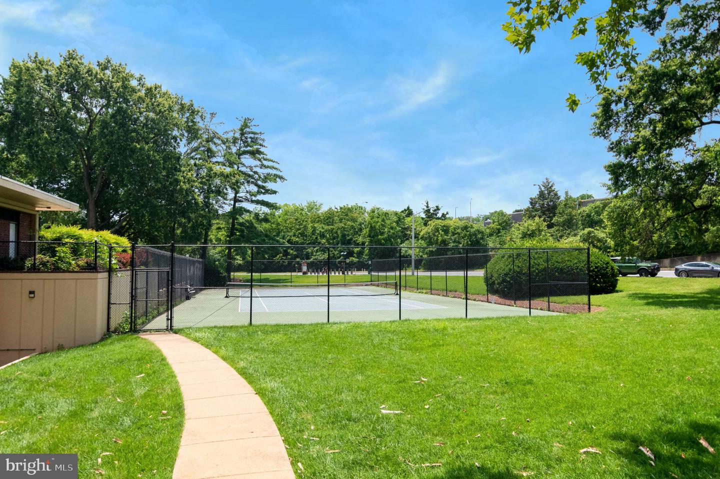1300 ARMY NAVY DR #320, ARLINGTON, Virginia 22202, 1 Bedroom Bedrooms, ,1 BathroomBathrooms,Residential,For sale,1300 ARMY NAVY DR #320,VAAR2059978 MLS # VAAR2059978
