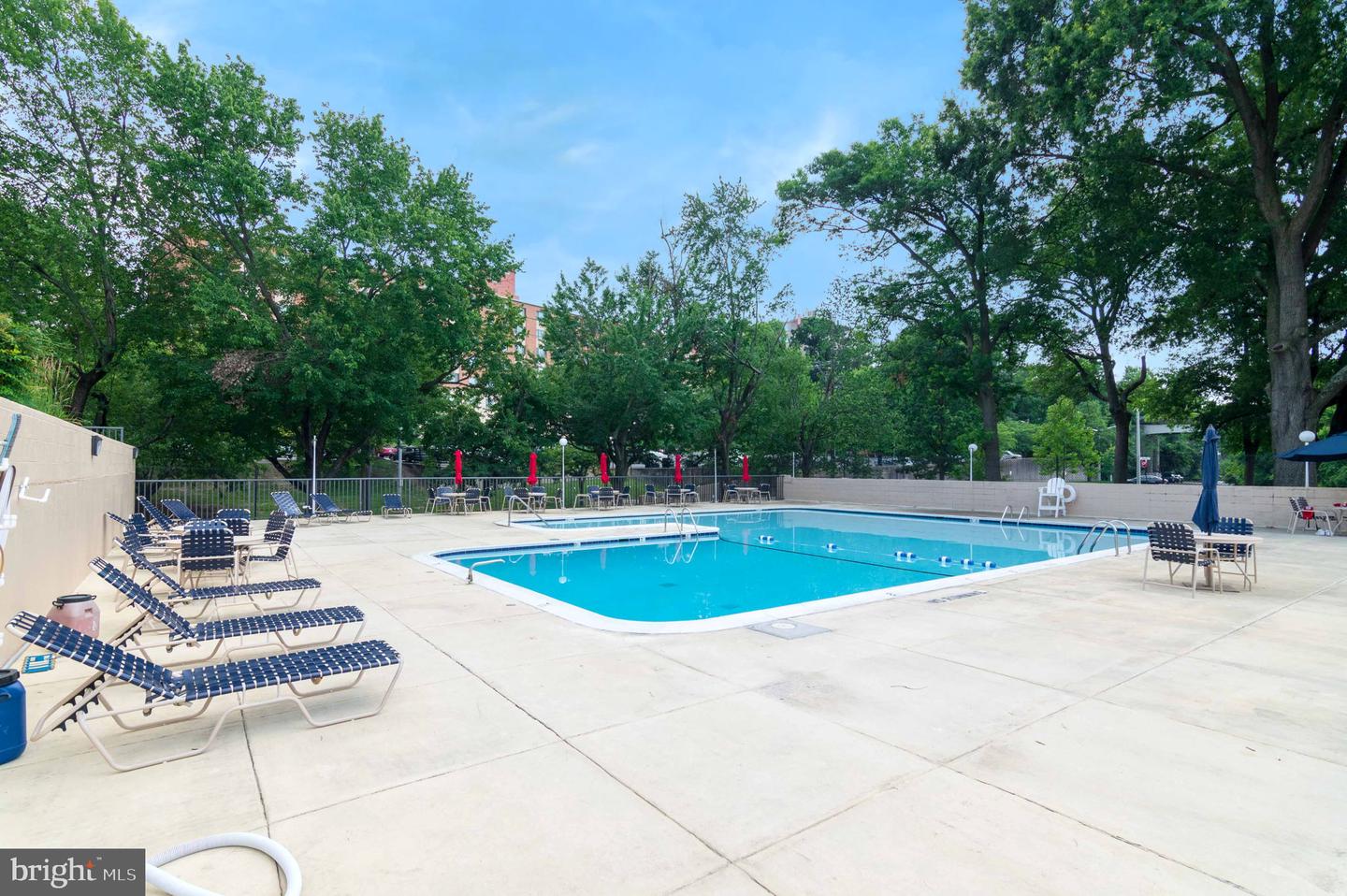 1300 ARMY NAVY DR #320, ARLINGTON, Virginia 22202, 1 Bedroom Bedrooms, ,1 BathroomBathrooms,Residential,For sale,1300 ARMY NAVY DR #320,VAAR2059978 MLS # VAAR2059978