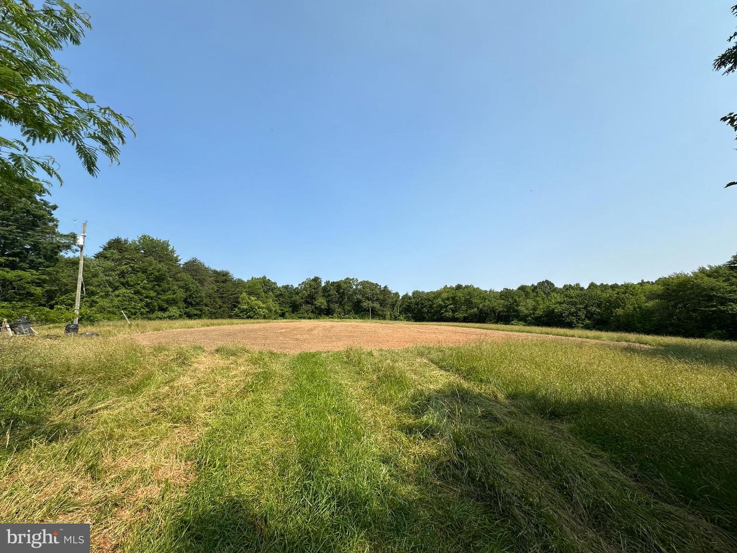 10017 HAYDEN RD, SPOTSYLVANIA, Virginia 22551, 1 Bedroom Bedrooms, ,1 BathroomBathrooms,Residential,For sale,10017 HAYDEN RD,VASP2034376 MLS # VASP2034376