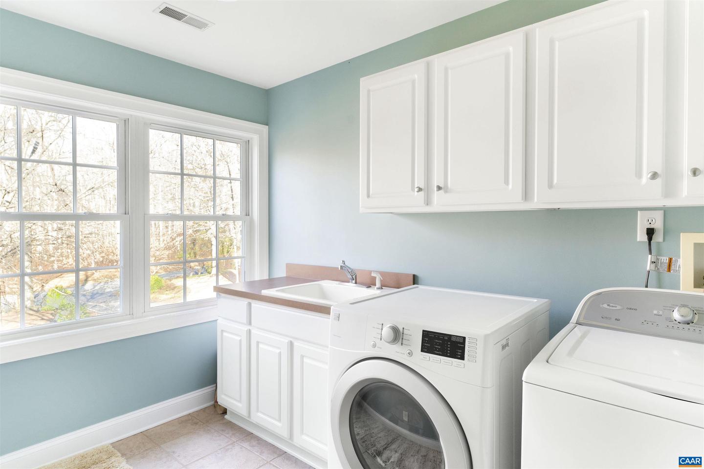 3535 FOXWOOD DR, BARBOURSVILLE, Virginia 22923, 4 Bedrooms Bedrooms, ,4 BathroomsBathrooms,Residential,For sale,3535 FOXWOOD DR,661913 MLS # 661913