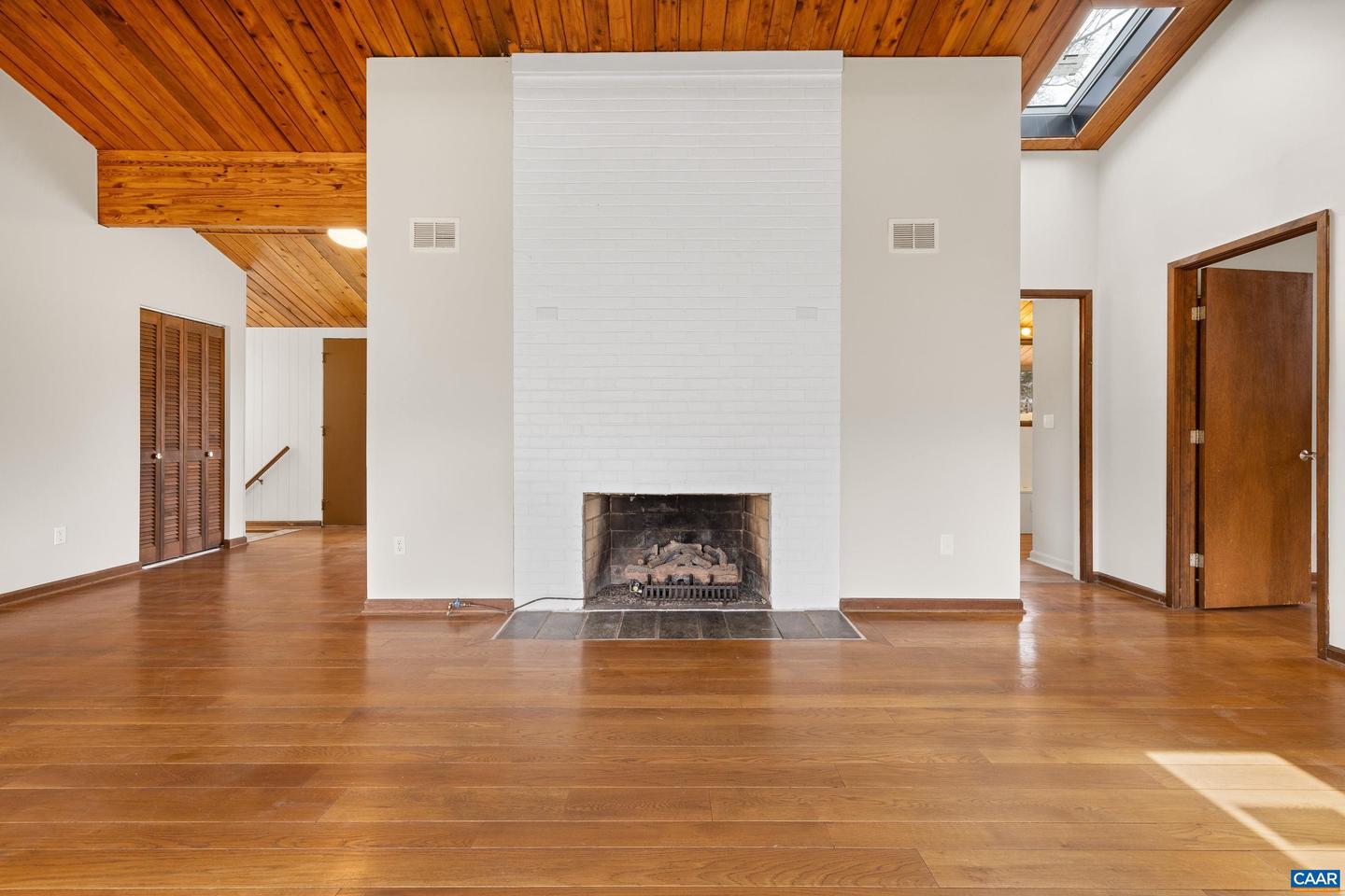 108 NORTHWEST LN, CHARLOTTESVILLE, Virginia 22911, 5 Bedrooms Bedrooms, ,3 BathroomsBathrooms,Residential,For sale,108 NORTHWEST LN,662506 MLS # 662506