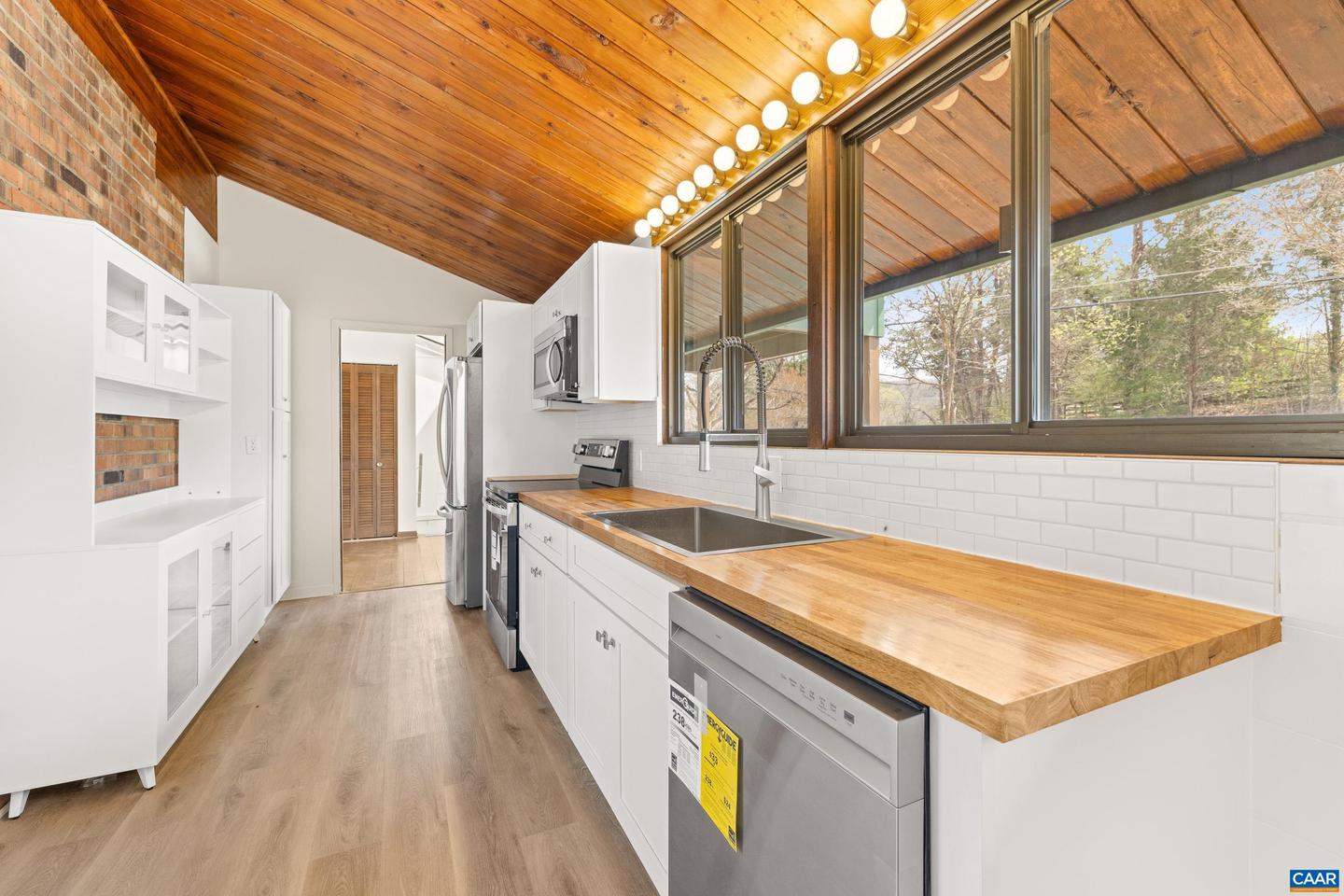 108 NORTHWEST LN, CHARLOTTESVILLE, Virginia 22911, 5 Bedrooms Bedrooms, ,3 BathroomsBathrooms,Residential,For sale,108 NORTHWEST LN,662506 MLS # 662506