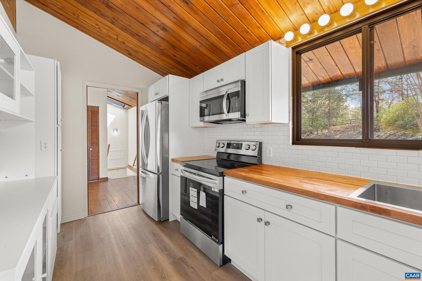 108 NORTHWEST LN, CHARLOTTESVILLE, Virginia 22911, 5 Bedrooms Bedrooms, ,3 BathroomsBathrooms,Residential,For sale,108 NORTHWEST LN,662506 MLS # 662506