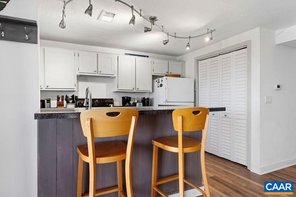 107 EAGLES CT CONDOS #107, WINTERGREEN RESORT, Virginia 22967, 2 Bedrooms Bedrooms, ,1 BathroomBathrooms,Residential,For sale,107 EAGLES CT CONDOS #107,662961 MLS # 662961