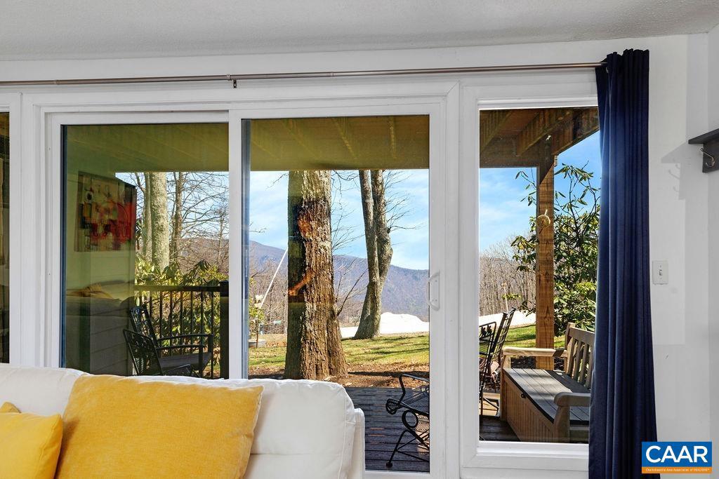 107 EAGLES CT CONDOS #107, WINTERGREEN RESORT, Virginia 22967, 2 Bedrooms Bedrooms, ,1 BathroomBathrooms,Residential,For sale,107 EAGLES CT CONDOS #107,662961 MLS # 662961