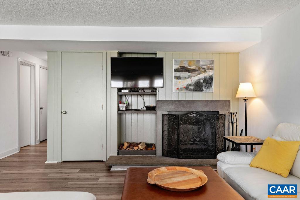 107 EAGLES CT CONDOS #107, WINTERGREEN RESORT, Virginia 22967, 2 Bedrooms Bedrooms, ,1 BathroomBathrooms,Residential,For sale,107 EAGLES CT CONDOS #107,662961 MLS # 662961