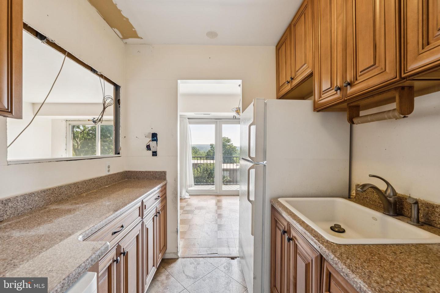 12701 DARA DR #303, WOODBRIDGE, Virginia 22192, 2 Bedrooms Bedrooms, ,1 BathroomBathrooms,Residential,For sale,12701 DARA DR #303,VAPW2092258 MLS # VAPW2092258