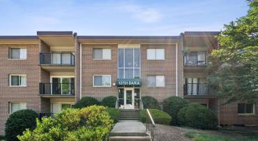 12701 DARA DR #303, WOODBRIDGE, Virginia 22192, 2 Bedrooms Bedrooms, ,1 BathroomBathrooms,Residential,For sale,12701 DARA DR #303,VAPW2092258 MLS # VAPW2092258