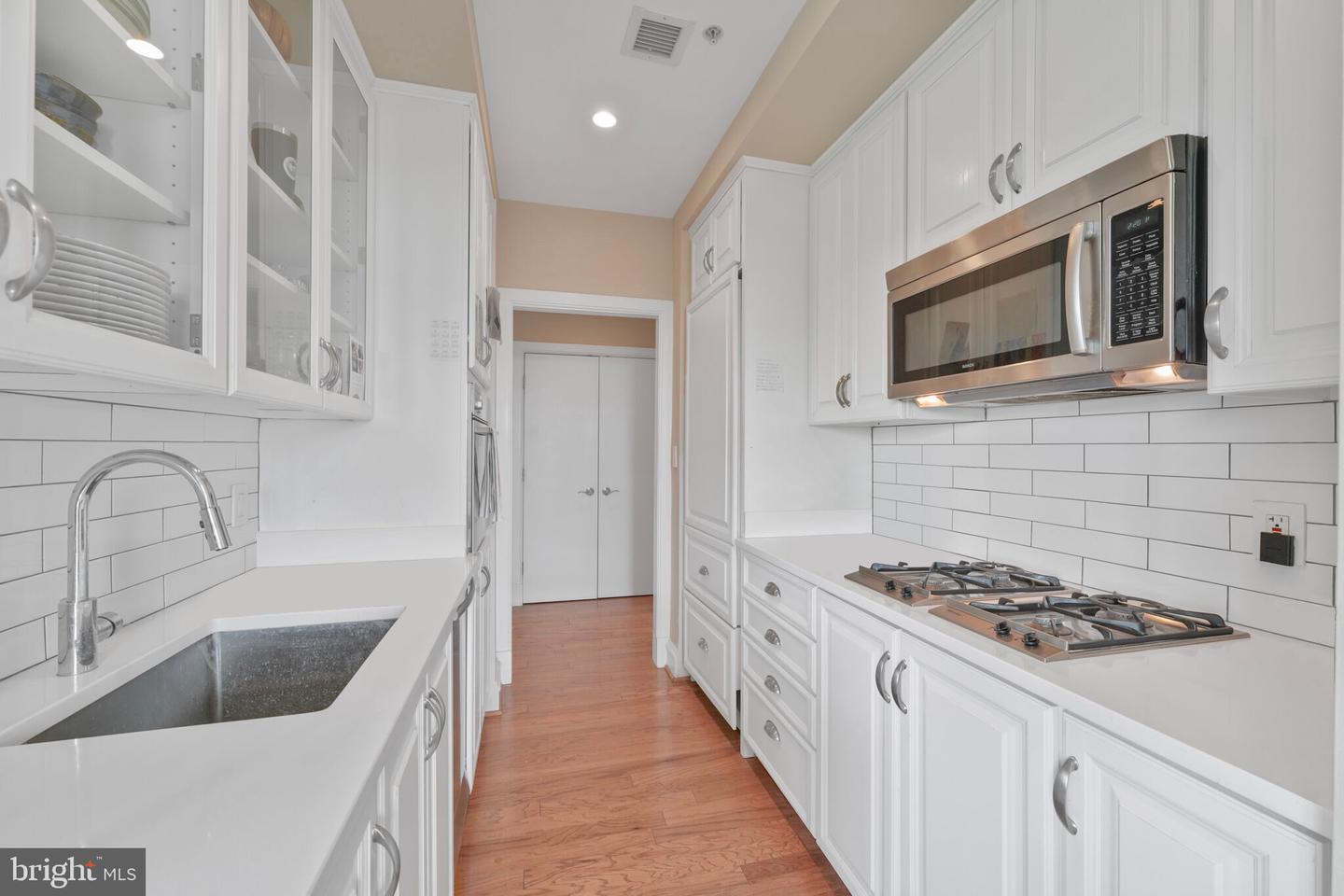 2600 PENNSYLVANIA AVE NW #601/6D, WASHINGTON, District Of Columbia 20037, 2 Bedrooms Bedrooms, ,2 BathroomsBathrooms,Residential,For sale,2600 PENNSYLVANIA AVE NW #601/6D,DCDC2198382 MLS # DCDC2198382