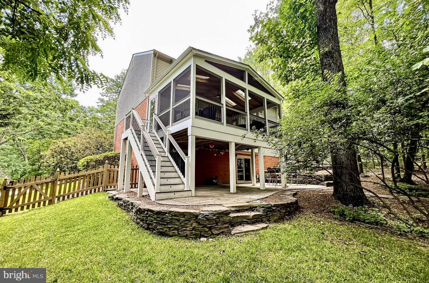 1448 LAUREL HILL RD, VIENNA, Virginia 22182, 4 Bedrooms Bedrooms, 17 Rooms Rooms,2 BathroomsBathrooms,Residential,For sale,1448 LAUREL HILL RD,VAFX2238802 MLS # VAFX2238802