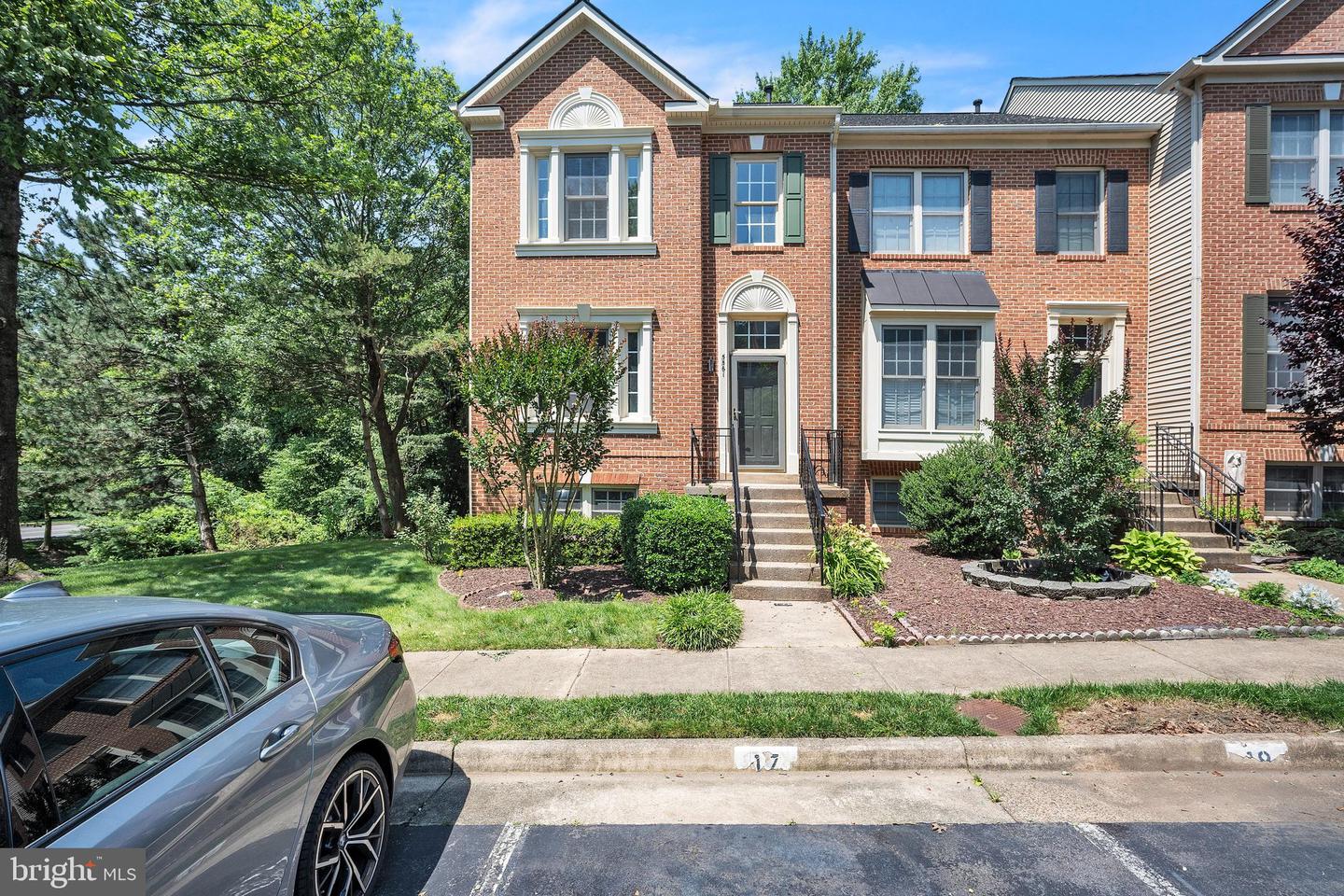 5561 JOWETT CT, ALEXANDRIA, Virginia 22315, 3 Bedrooms Bedrooms, ,2 BathroomsBathrooms,Residential,For sale,5561 JOWETT CT,VAFX2240110 MLS # VAFX2240110
