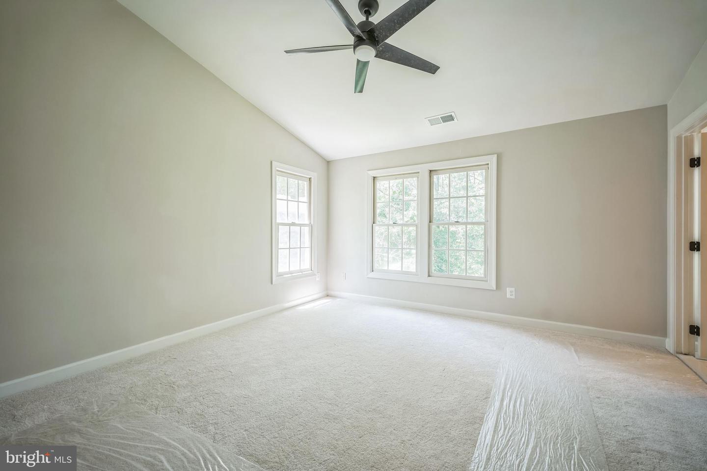 5561 JOWETT CT, ALEXANDRIA, Virginia 22315, 3 Bedrooms Bedrooms, ,2 BathroomsBathrooms,Residential,For sale,5561 JOWETT CT,VAFX2240110 MLS # VAFX2240110