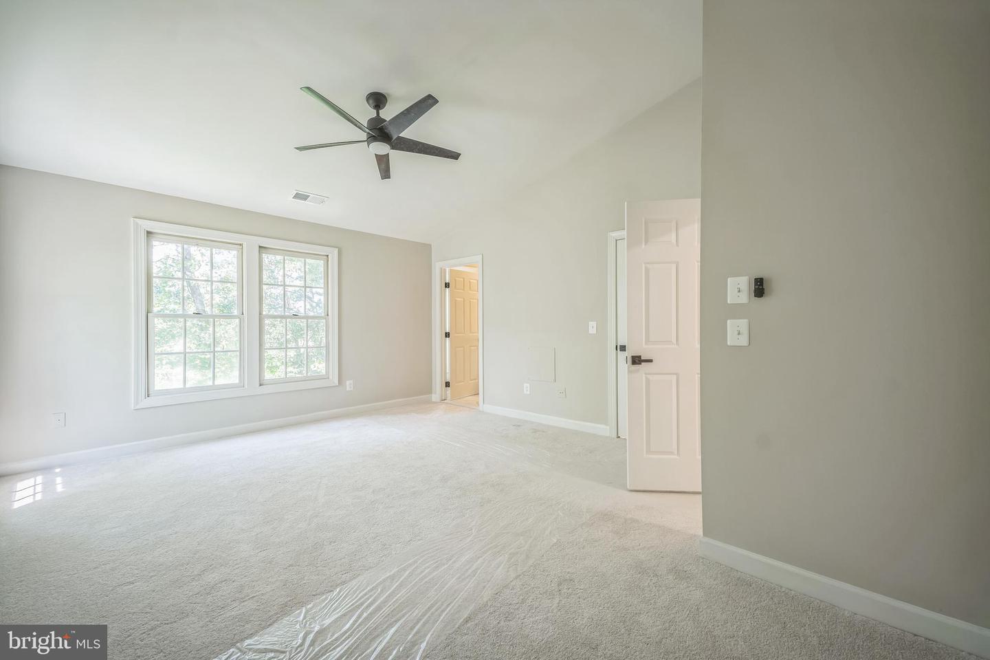 5561 JOWETT CT, ALEXANDRIA, Virginia 22315, 3 Bedrooms Bedrooms, ,2 BathroomsBathrooms,Residential,For sale,5561 JOWETT CT,VAFX2240110 MLS # VAFX2240110