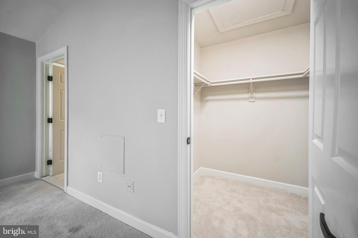 5561 JOWETT CT, ALEXANDRIA, Virginia 22315, 3 Bedrooms Bedrooms, ,2 BathroomsBathrooms,Residential,For sale,5561 JOWETT CT,VAFX2240110 MLS # VAFX2240110