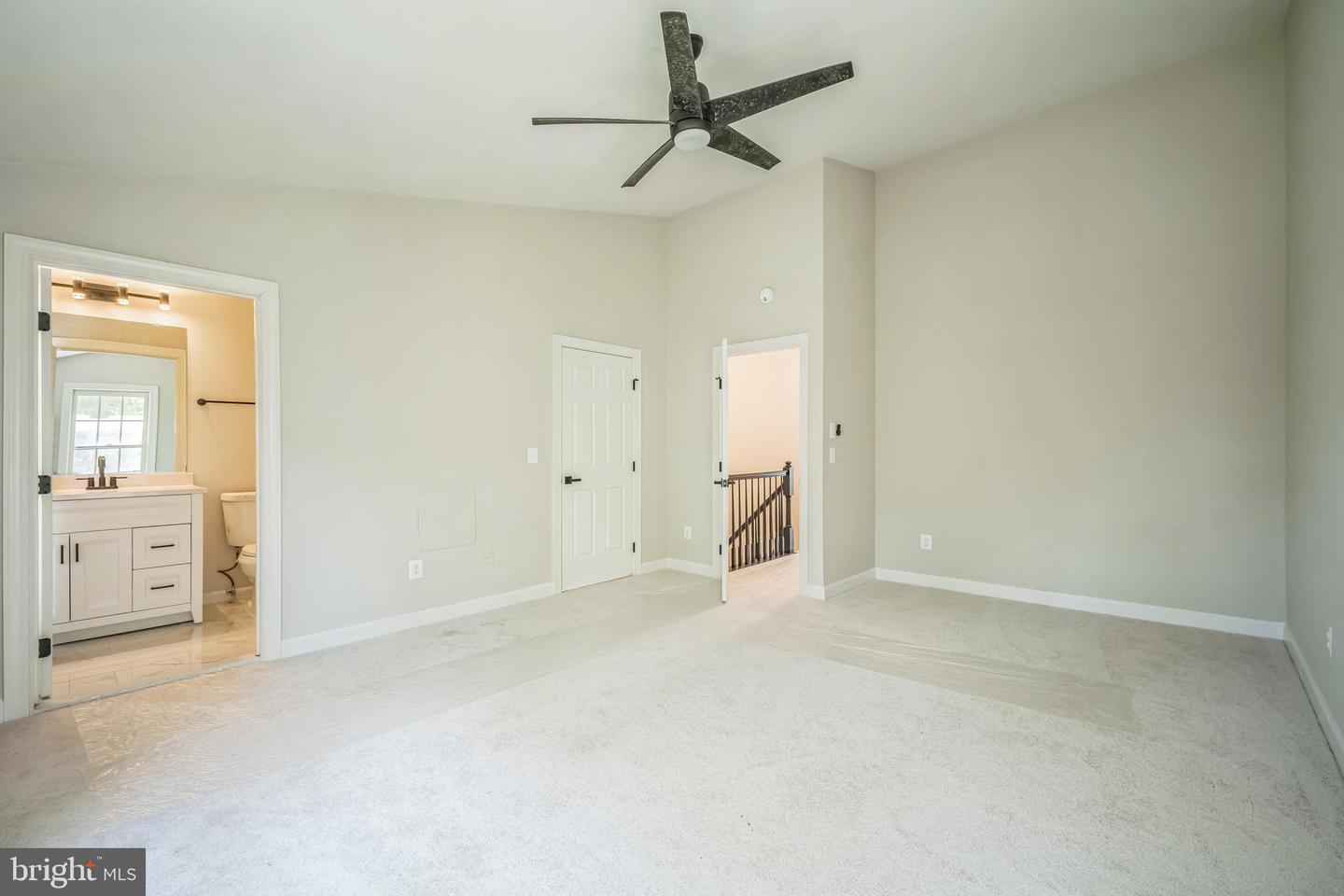 5561 JOWETT CT, ALEXANDRIA, Virginia 22315, 3 Bedrooms Bedrooms, ,2 BathroomsBathrooms,Residential,For sale,5561 JOWETT CT,VAFX2240110 MLS # VAFX2240110