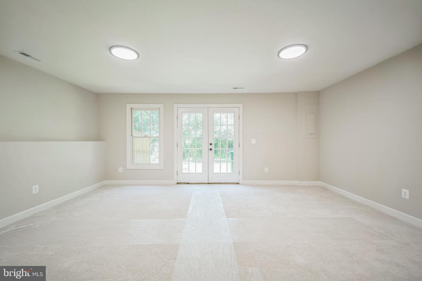 5561 JOWETT CT, ALEXANDRIA, Virginia 22315, 3 Bedrooms Bedrooms, ,2 BathroomsBathrooms,Residential,For sale,5561 JOWETT CT,VAFX2240110 MLS # VAFX2240110