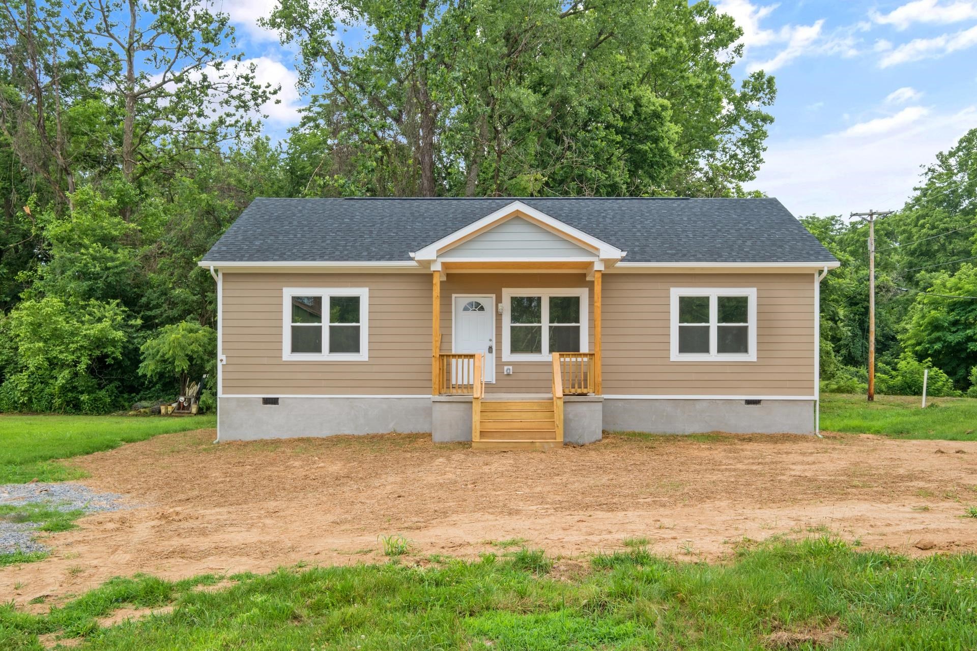 445 WIRT AVE, ELKTON, Virginia 22827, 3 Bedrooms Bedrooms, ,2 BathroomsBathrooms,Residential,445 WIRT AVE,666316 MLS # 666316