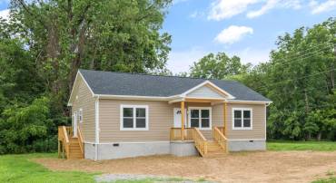 445 WIRT AVE, ELKTON, Virginia 22827, 3 Bedrooms Bedrooms, ,2 BathroomsBathrooms,Residential,445 WIRT AVE,666316 MLS # 666316