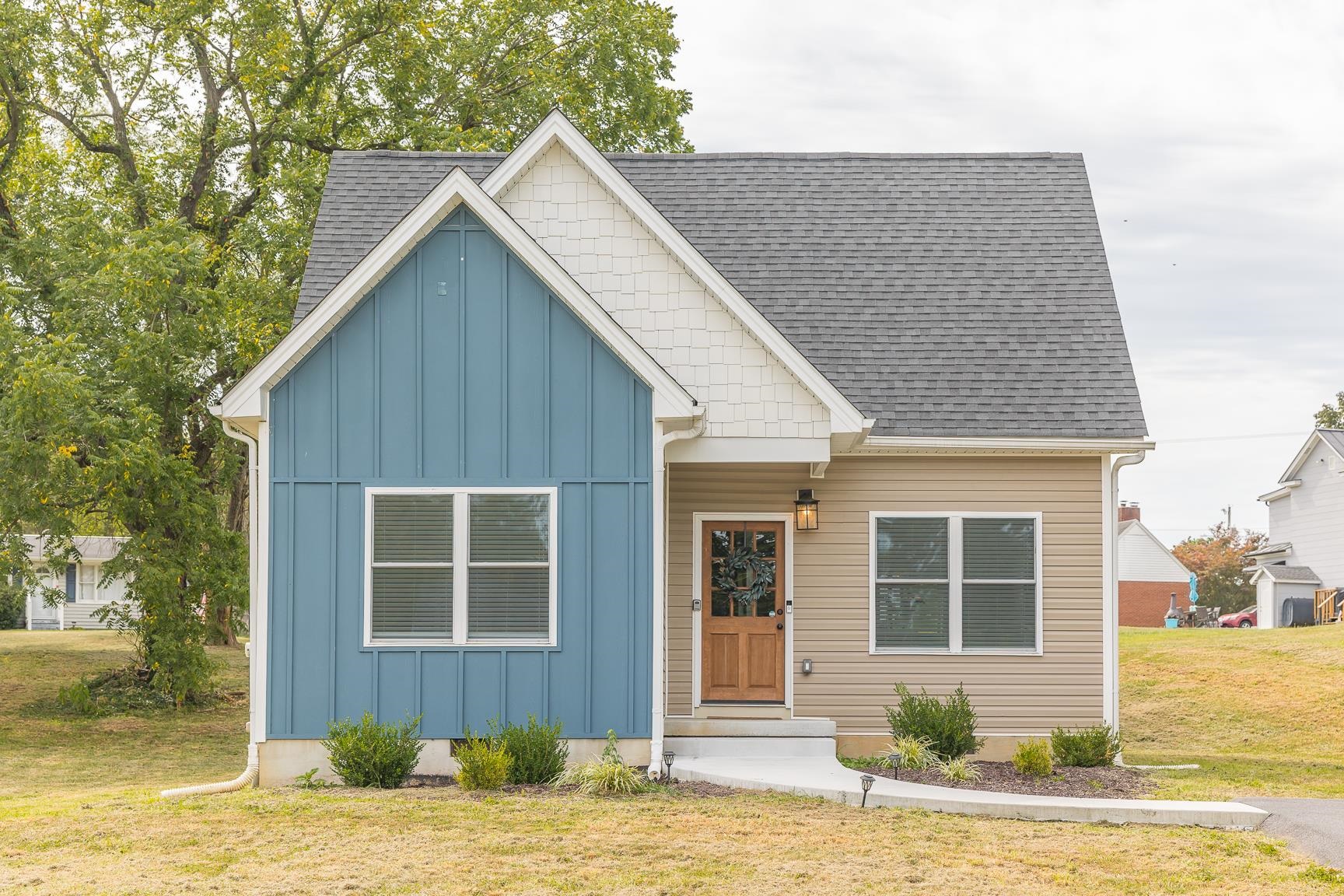 810 DENVER AVE, SHENANDOAH, Virginia 22849, 3 Bedrooms Bedrooms, ,2 BathroomsBathrooms,Residential,810 DENVER AVE,666321 MLS # 666321